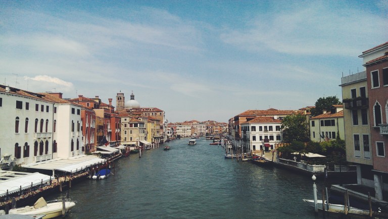 Processed with VSCOcam with f2 preset