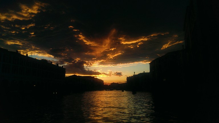 Processed with VSCOcam