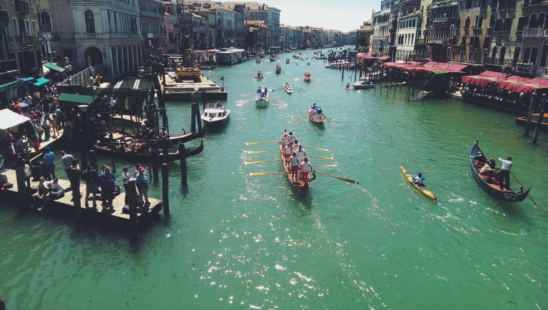 Processed with VSCOcam with f2 preset