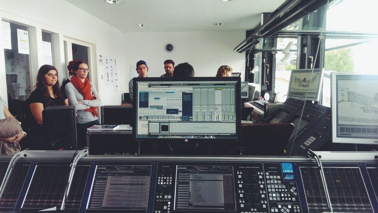 Processed with VSCOcam with f2 preset