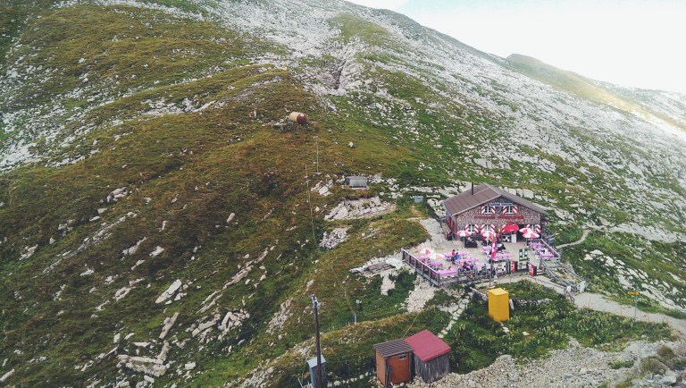 Processed with VSCOcam with f2 preset