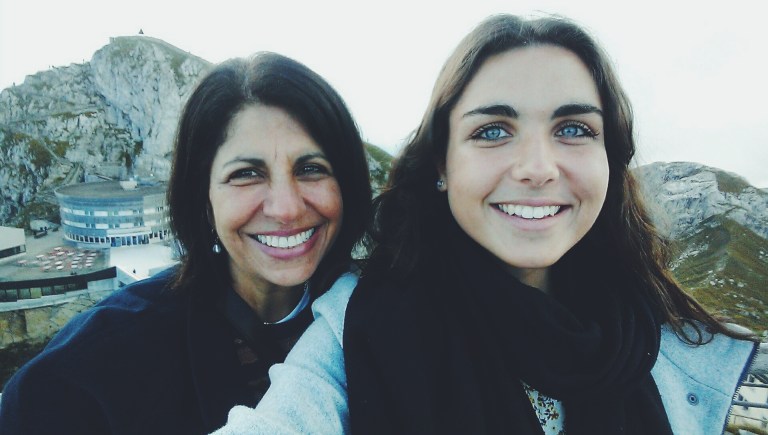 Processed with VSCOcam with f2 preset